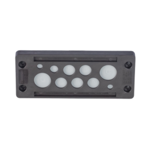 Pasacable de 10 Orificios de Marco Rectangular, IP65, 4.41" X 1.42", para Cables no Terminados, Color Negro.