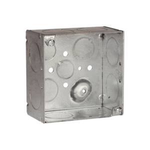 Caja Cuadrada Galvanizada de 4" x 4"/ Profundidad de 2 1/8" /8 Entradas 1", 3 Entradas 1/2" y  2 Entradas 3/4"/ Soldada.